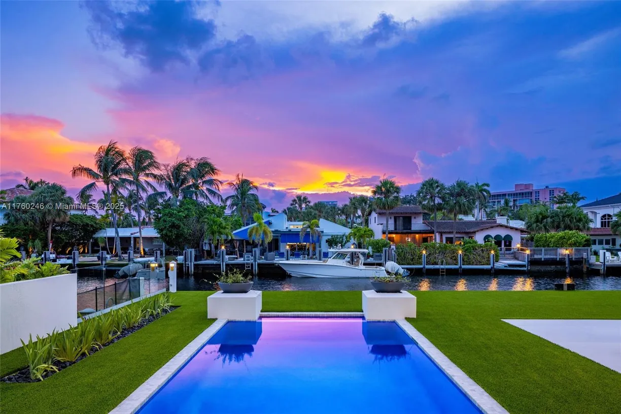 South Florida Real Estate | View 337 Coconut Isle Dr | Listing