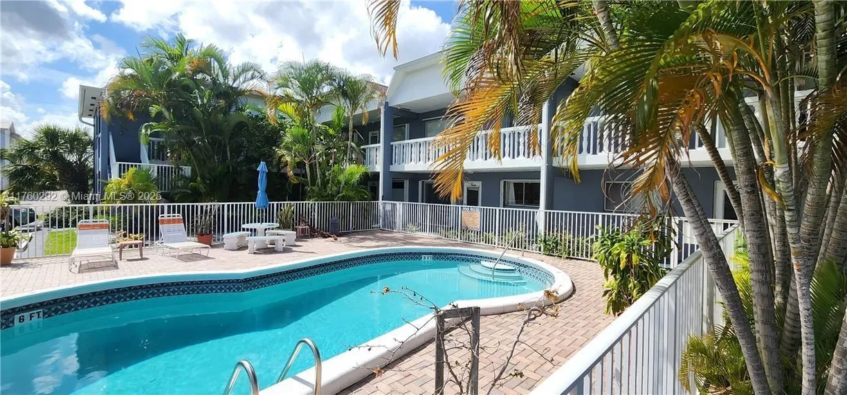 South Florida Real Estate | View 1125 NW 30th Ct, 10 | Listing