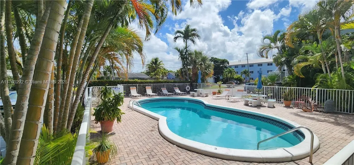 South Florida Real Estate | View 1125 NW 30th Ct, 10 | Listing