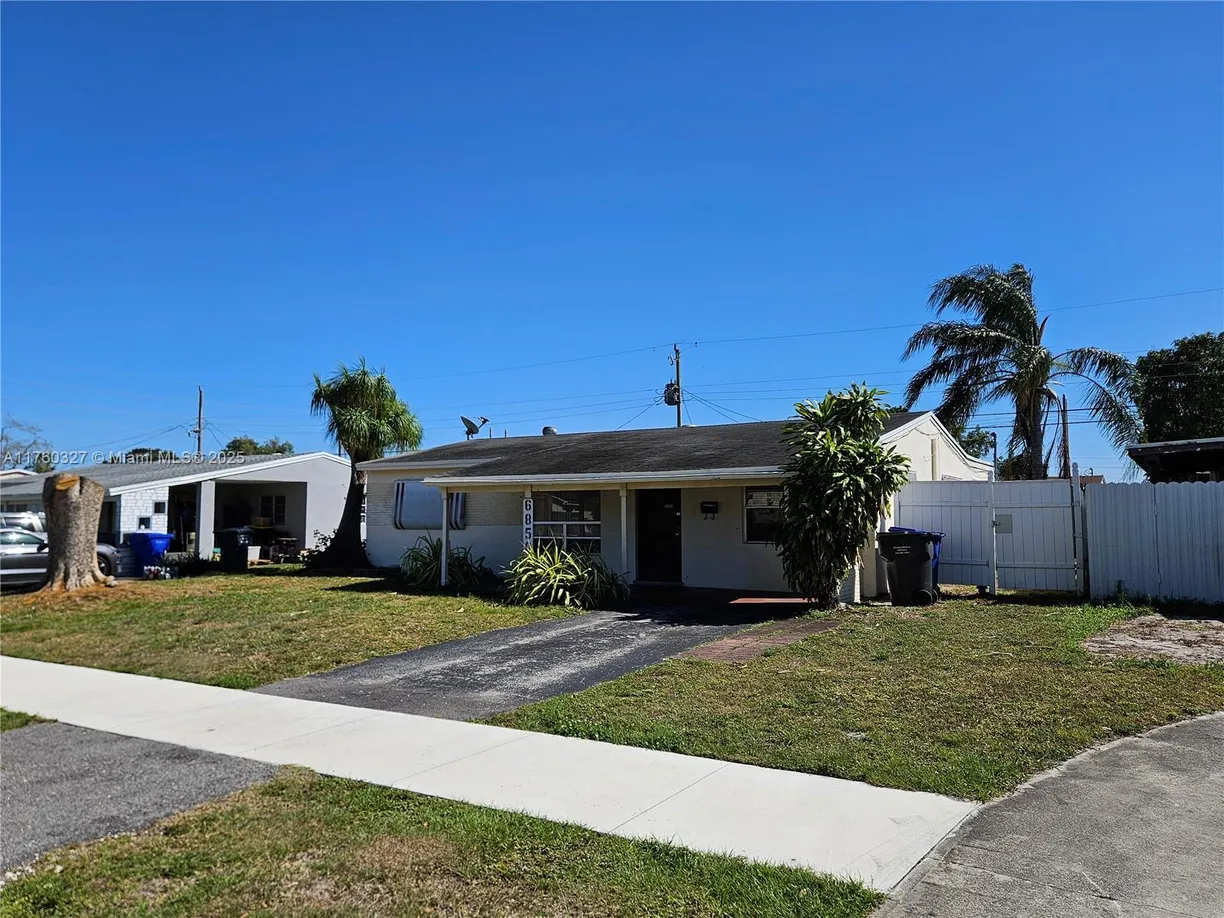 South Florida Real Estate | View 6850 Raleigh St | Listing