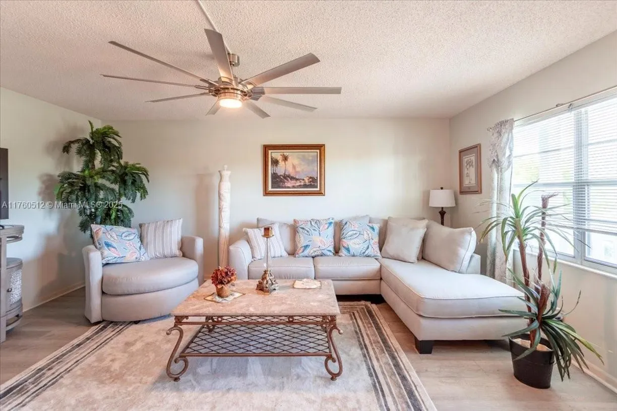 South Florida Real Estate | View 4026 Ventnor H, 4026 | Listing