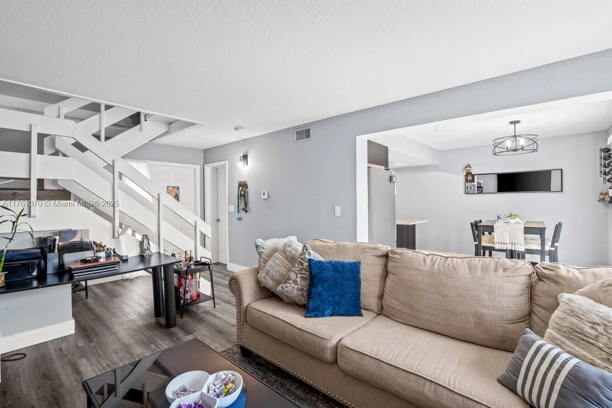 South Florida Real Estate | View 510 SW 1st St, 510 | Listing