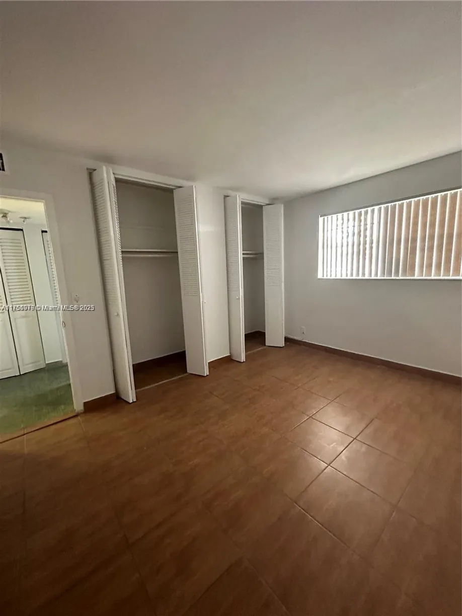 South Florida Real Estate | View 1100 NE 1st Ct, 105 | Listing