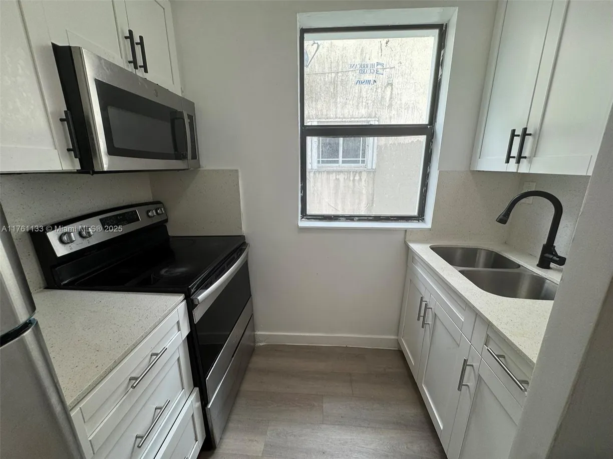 South Florida Real Estate | View 1936 SW 2nd St, 9 | Listing