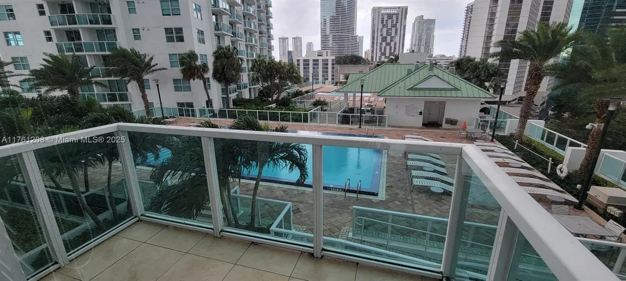 South Florida Real Estate | View 41 SE 5th St, 805 | 1 Bed, 1 Bath