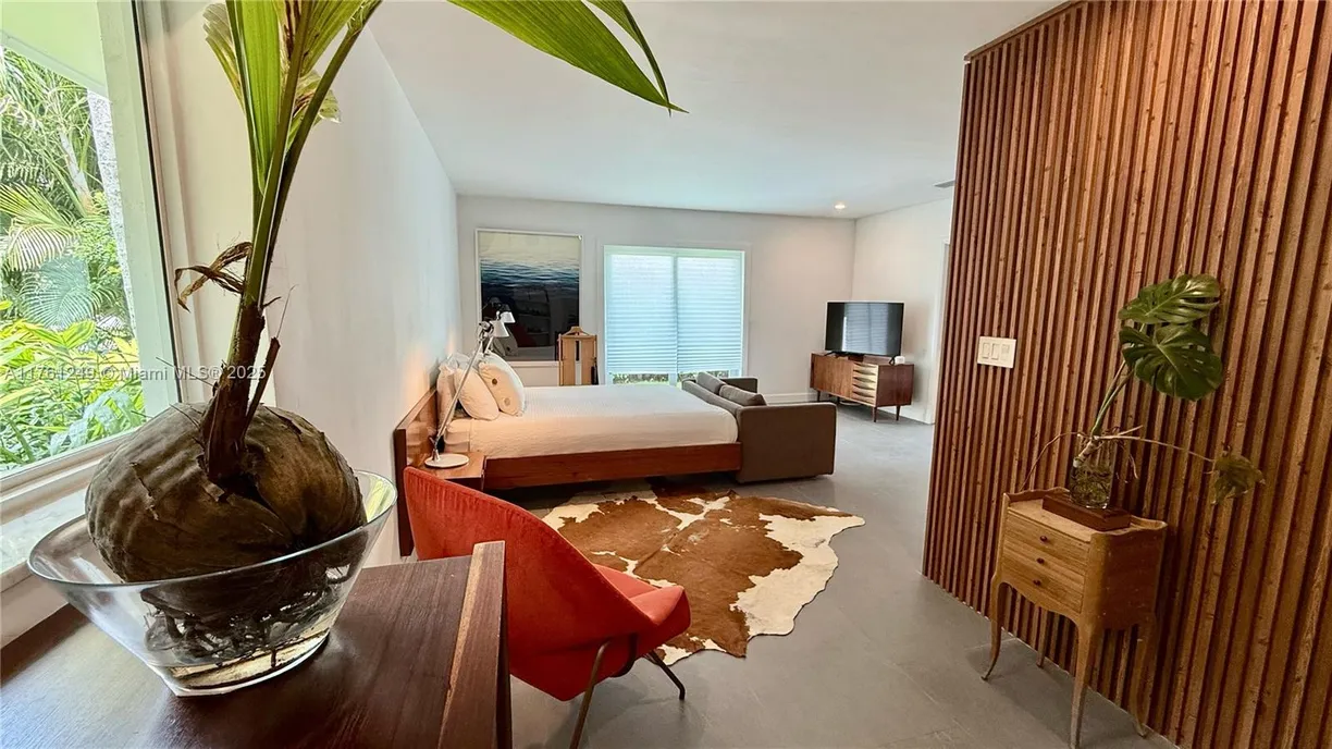 South Florida Real Estate | View 14605 SW 75th Ave, 14605 | Listing