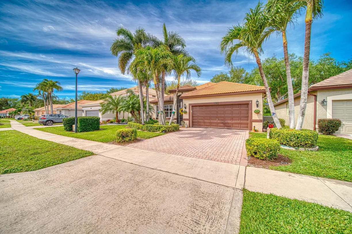 South Florida Real Estate | View 13633 Kiltie Ct | 3 Beds, 2 Baths