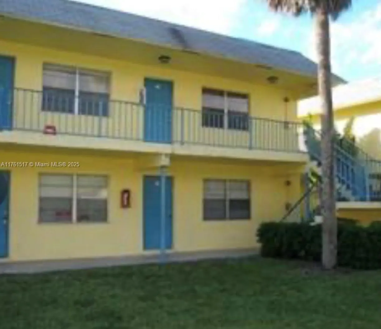 South Florida Real Estate | View 4160 NW 21st St, 146A | 1 Bed, 1 Bath