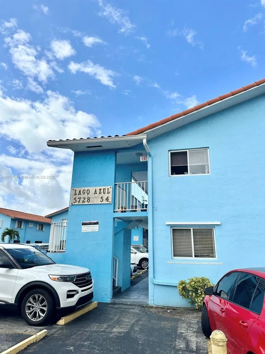 South Florida Real Estate | View 5730 W 26th Ave, 5730 | 2 Beds, 1 Bath