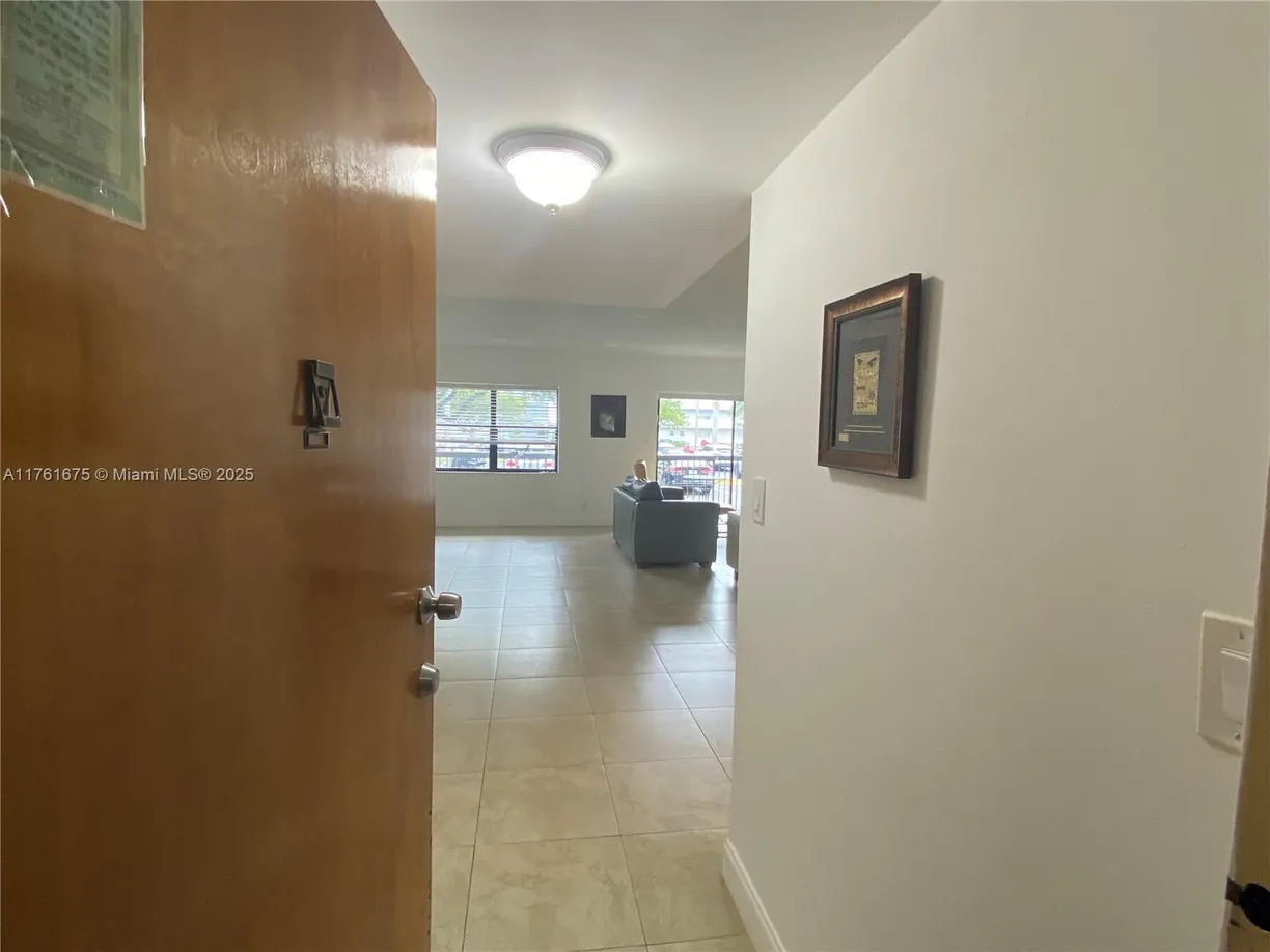 South Florida Real Estate | View 1301 Ne 7th St, 101 | Listing