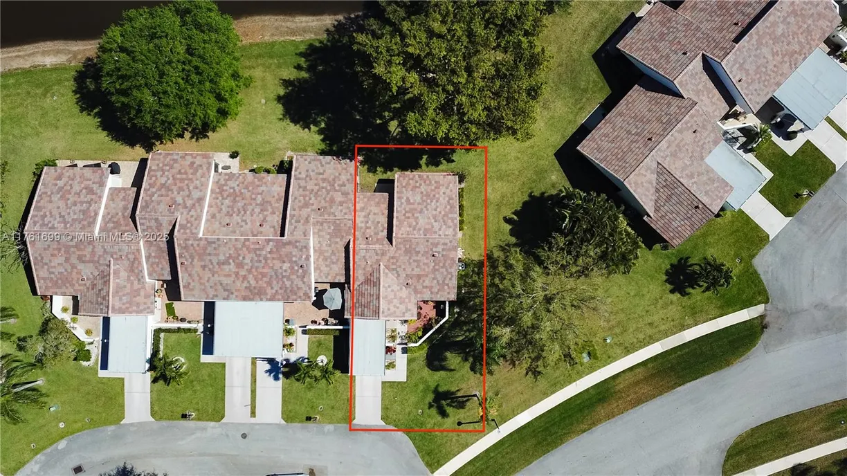 South Florida Real Estate | View 5602 E Parkwalk Cir E | 2 Beds, 2 Baths