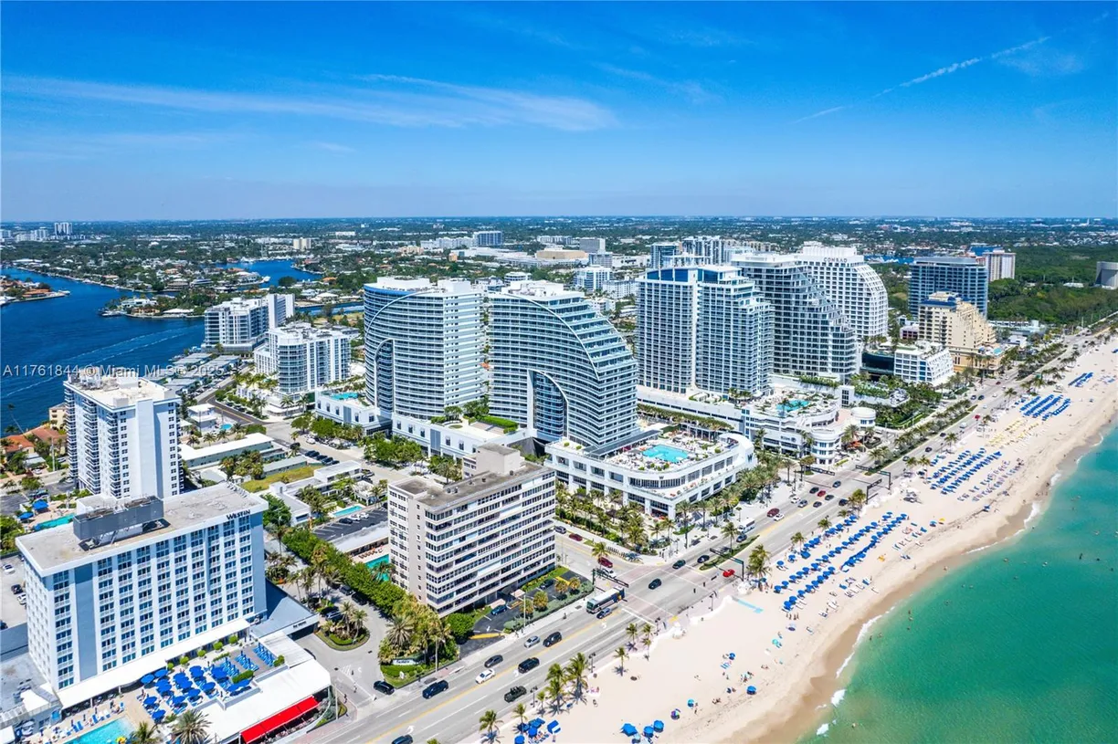 South Florida Real Estate | View 3101 Bayshore Dr, 1505 | 2 Beds, 2 Baths