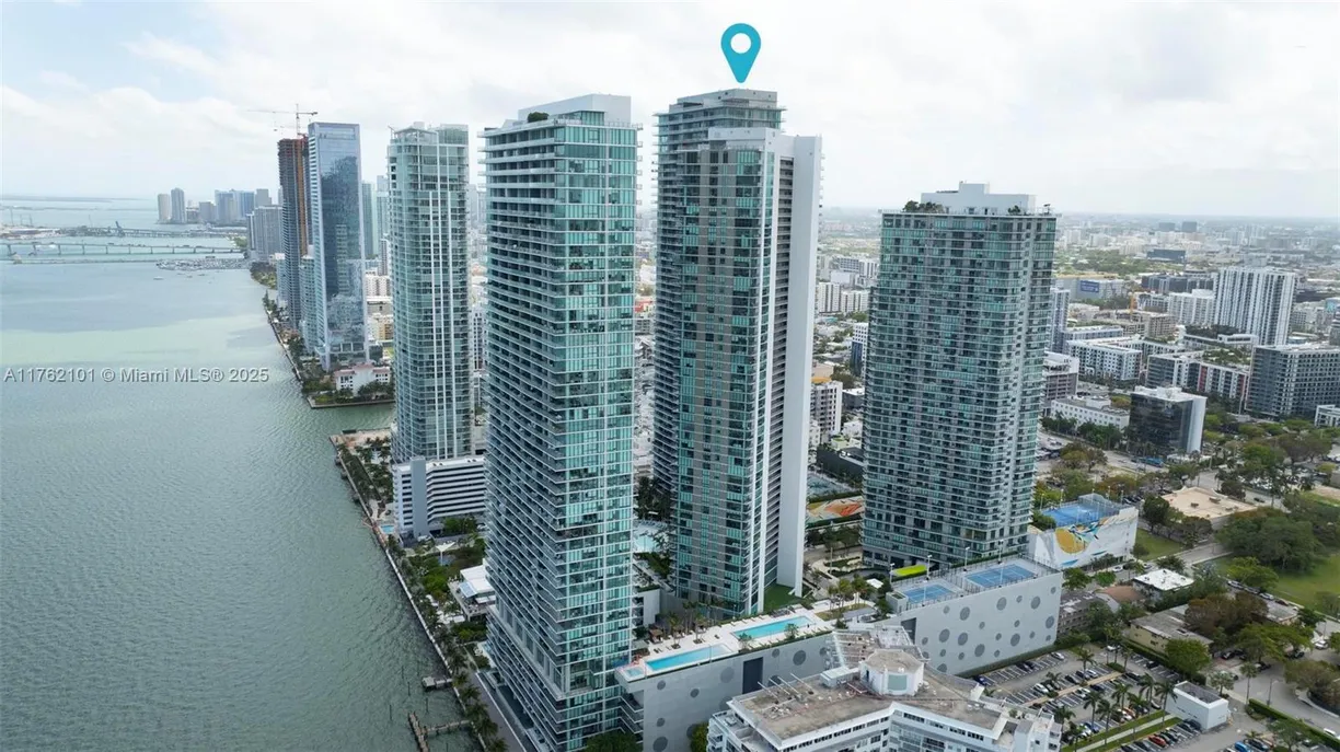 South Florida Real Estate | View 650 NE 32nd St, 4903 | 2 Beds, 3 Baths