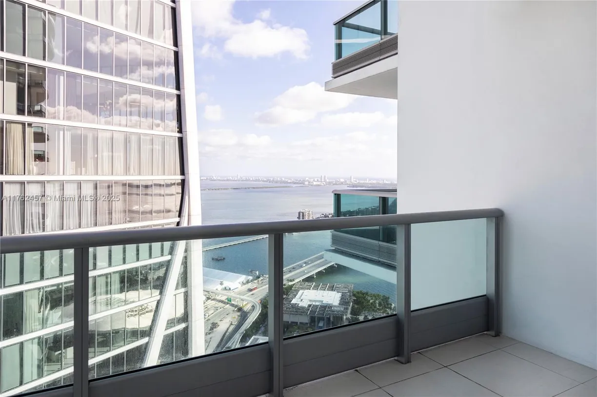 South Florida Real Estate | View 900 Biscayne Blvd, 5510 | 2 Beds, 2 Baths