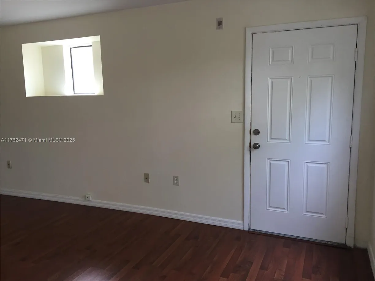 South Florida Real Estate | View 10441 SW 156th Ct, 421 | 1 Bed, 1 Bath