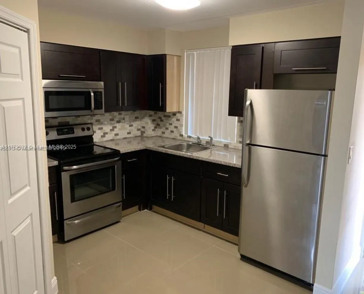 South Florida Real Estate | View 6175 NW 186th St, 305 | 2 Beds, 2 Baths