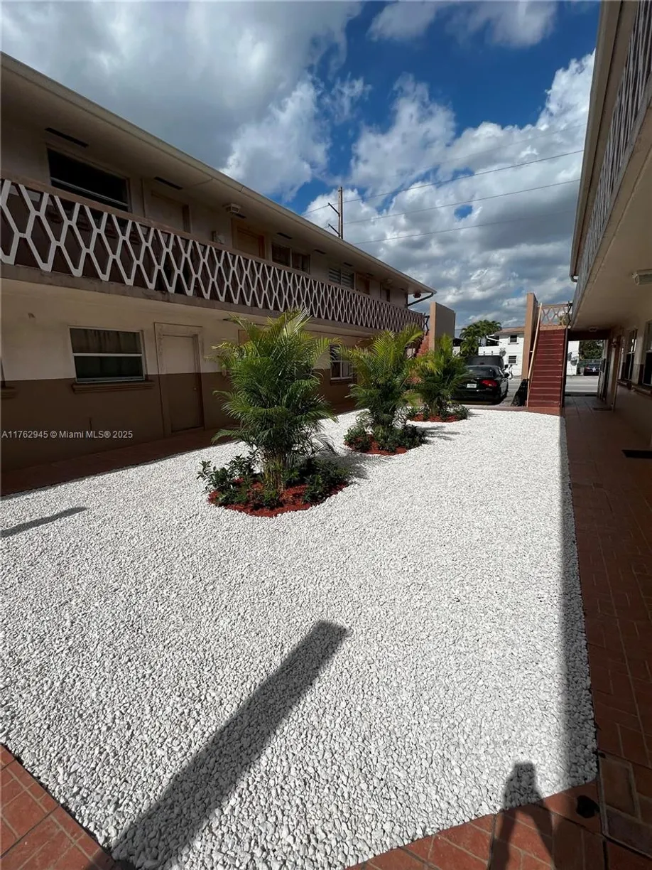South Florida Real Estate | View 654 W 29th St, 6 | 2 Beds, 1 Bath
