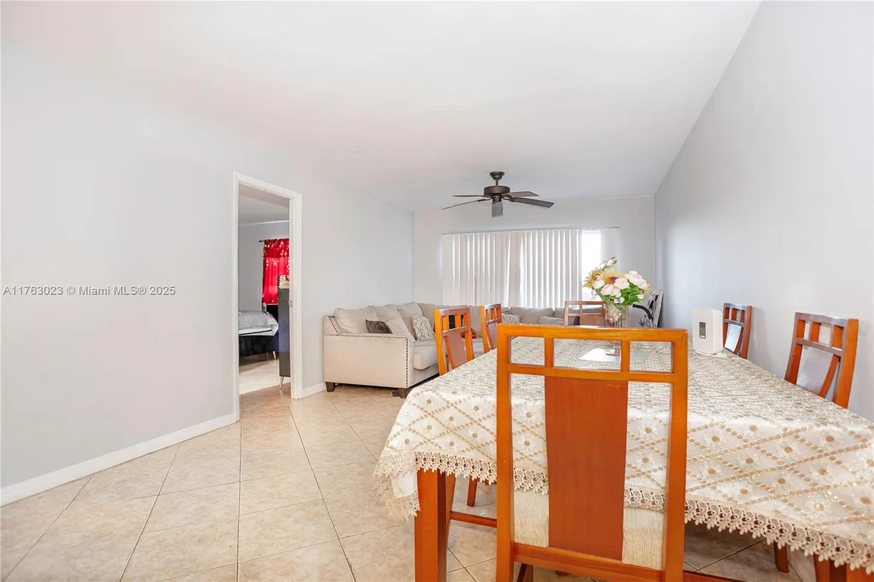 South Florida Real Estate | View 941 NW 45th St, 7 | 2 Beds, 2 Baths