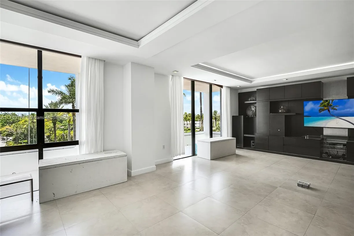 South Florida Real Estate | View 9801 Collins Ave, 5M | Listing