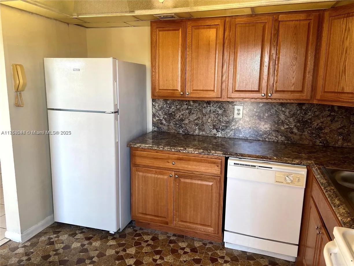 South Florida Real Estate | View 14170 SW 84th St, 309-F | Listing