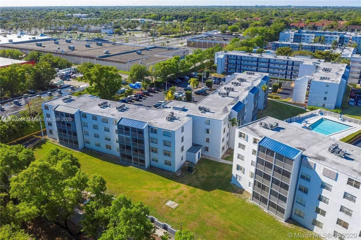 South Florida Real Estate | View 14170 SW 84th St, 309-F | 2 Beds, 2 Baths