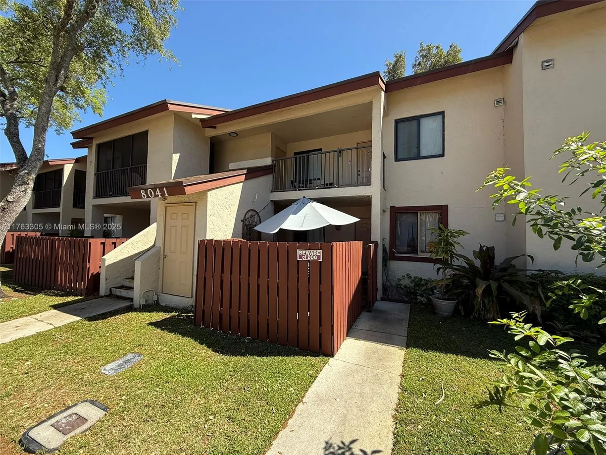 South Florida Real Estate | View 8041 Southgate Blvd, H4 | 3 Beds, 2 Baths