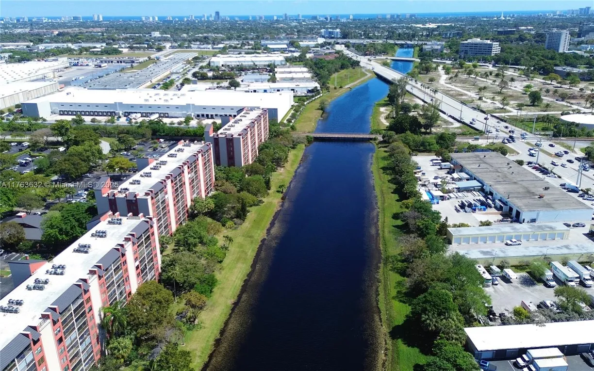 South Florida Real Estate | View 2200 S Cypress Bend Dr, 604 | Listing