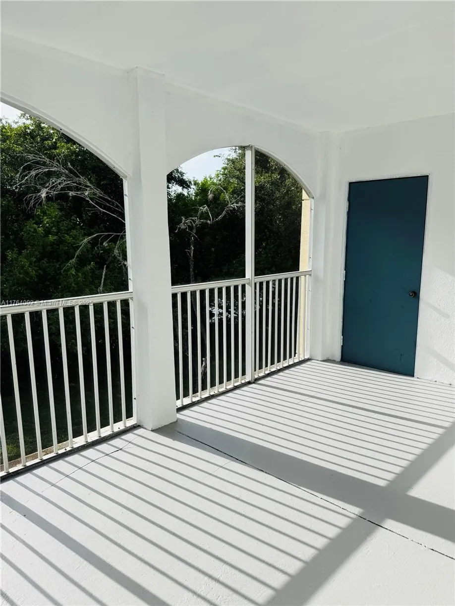 South Florida Real Estate | View 815 W Boynton Beach Blvd, 10-205 | 2 Beds, 2 Baths