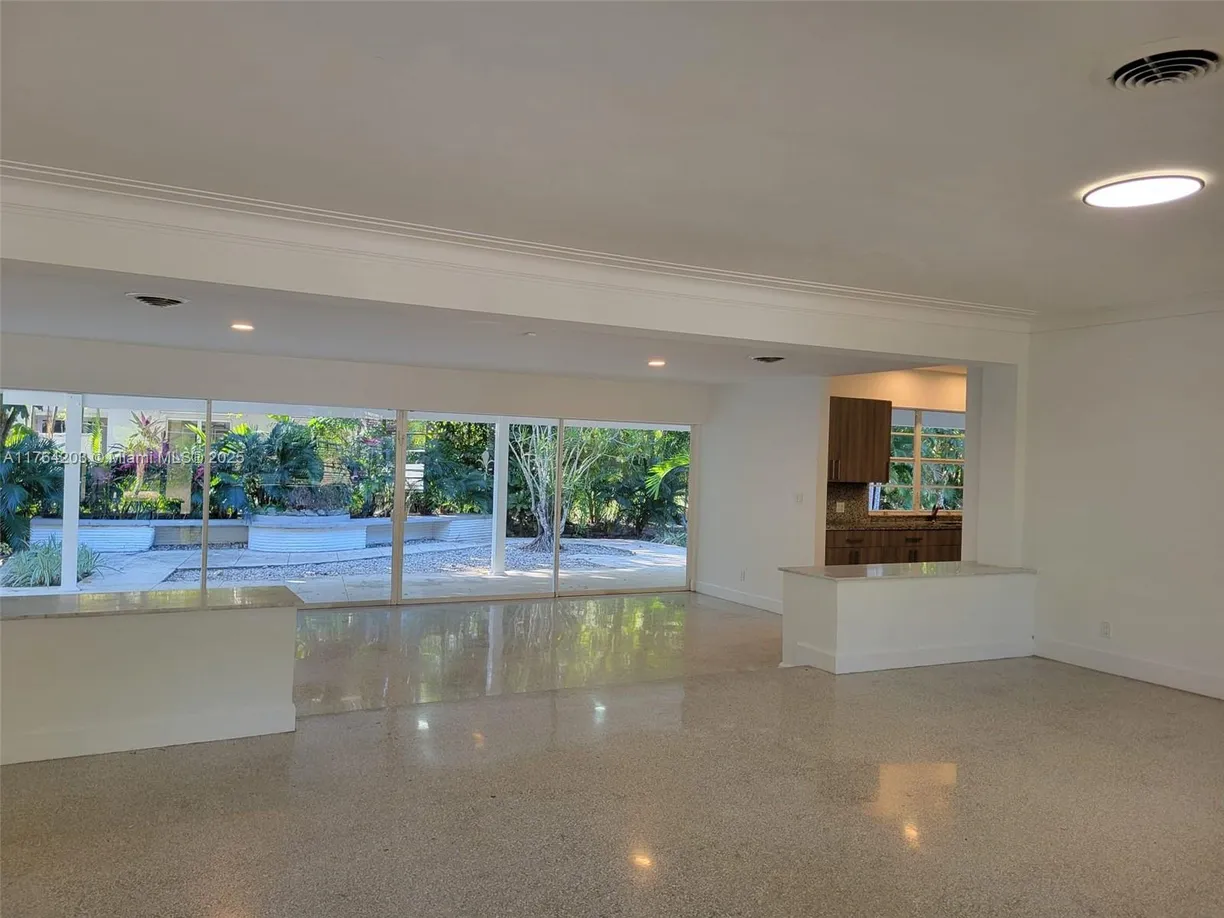 South Florida Real Estate | View  | Listing