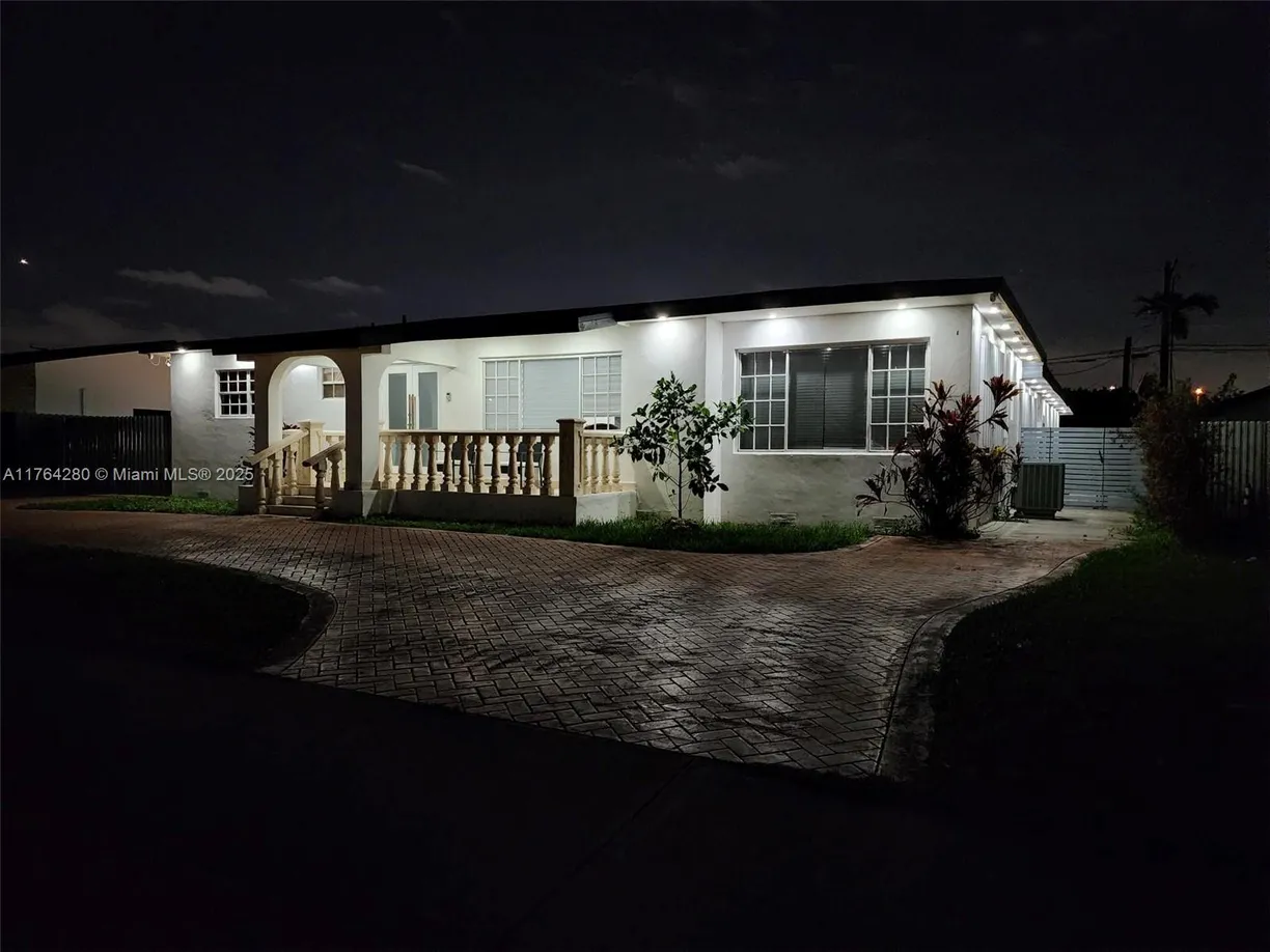South Florida Real Estate | View 8240 SW 38th St | 4 Beds, 3 Baths