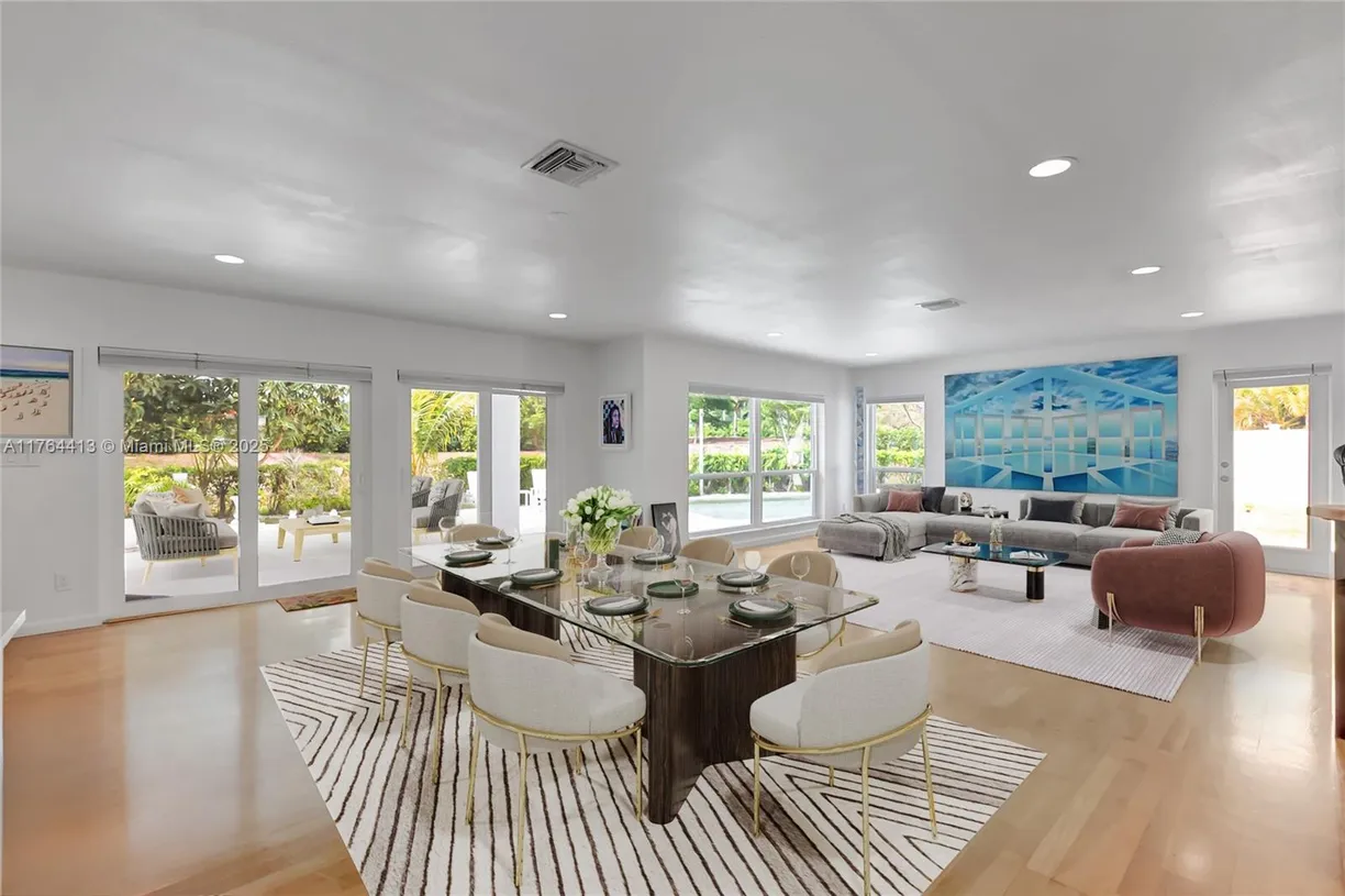 South Florida Real Estate | View 22071 W Soliel Cir W | Listing