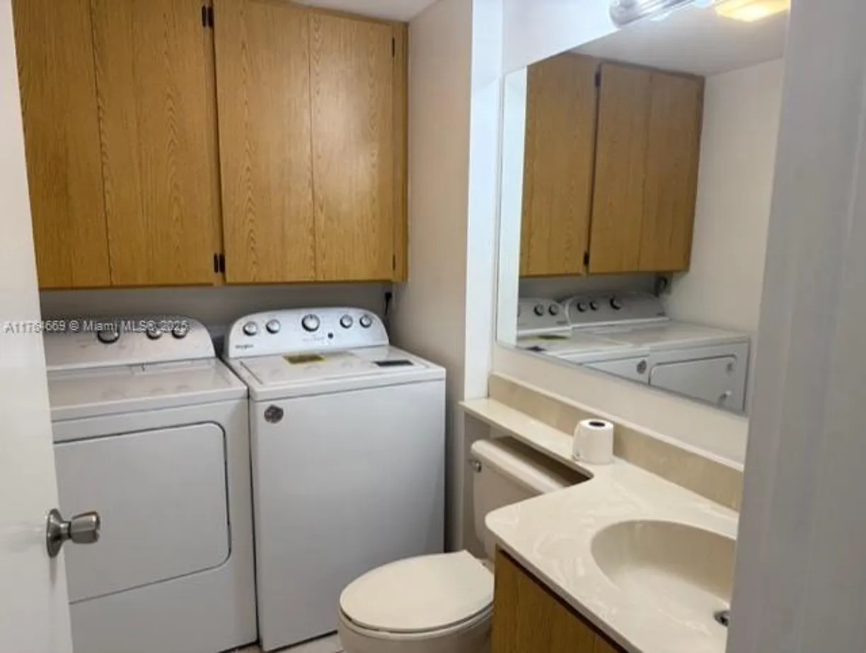 South Florida Real Estate | View 7617 76th Way | Listing