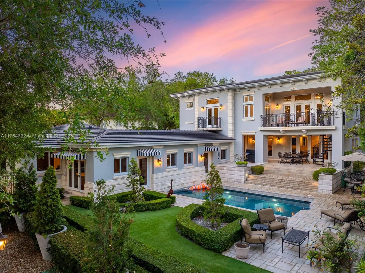 South Florida Real Estate | View 3916 Granada Blvd | Listing