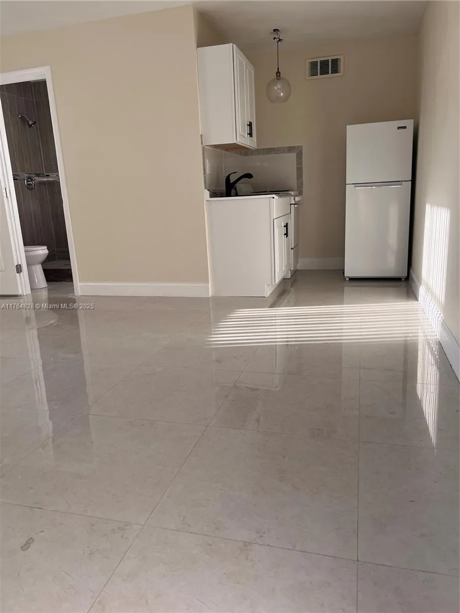 South Florida Real Estate | View 6862 SW 20th Ct | 1 Bath