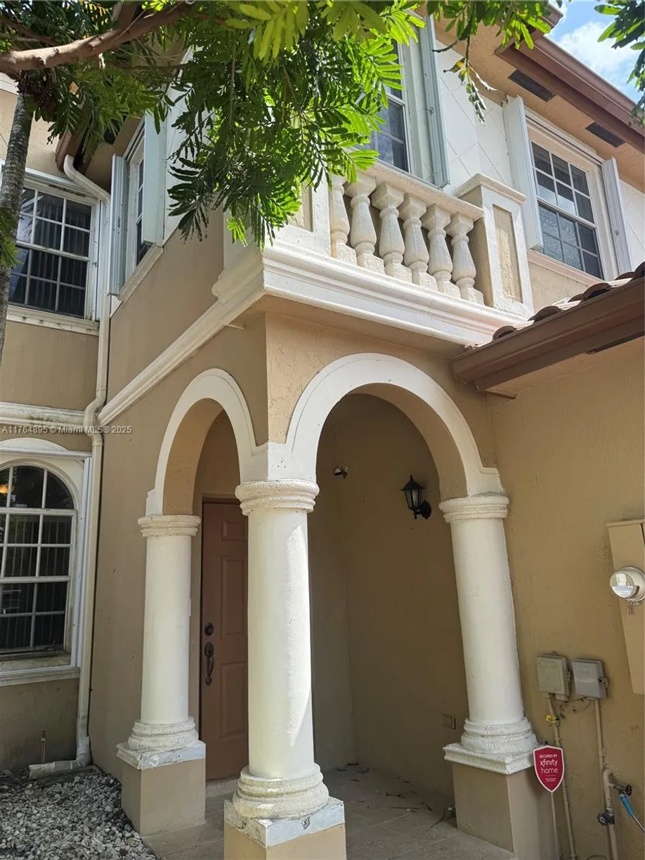 South Florida Real Estate | View 5031 SW 135th Ave, 5031 | Listing
