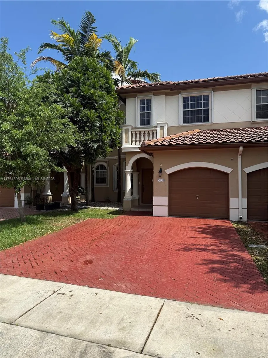 South Florida Real Estate | View 5031 SW 135th Ave, 5031 | 4 Beds, 2 Baths
