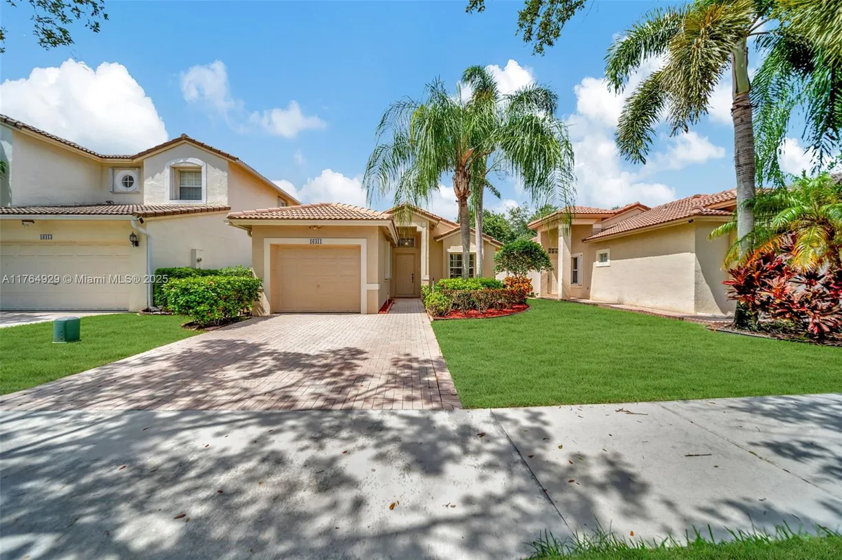 South Florida Real Estate | View 16411 Sapphire Bnd | Listing