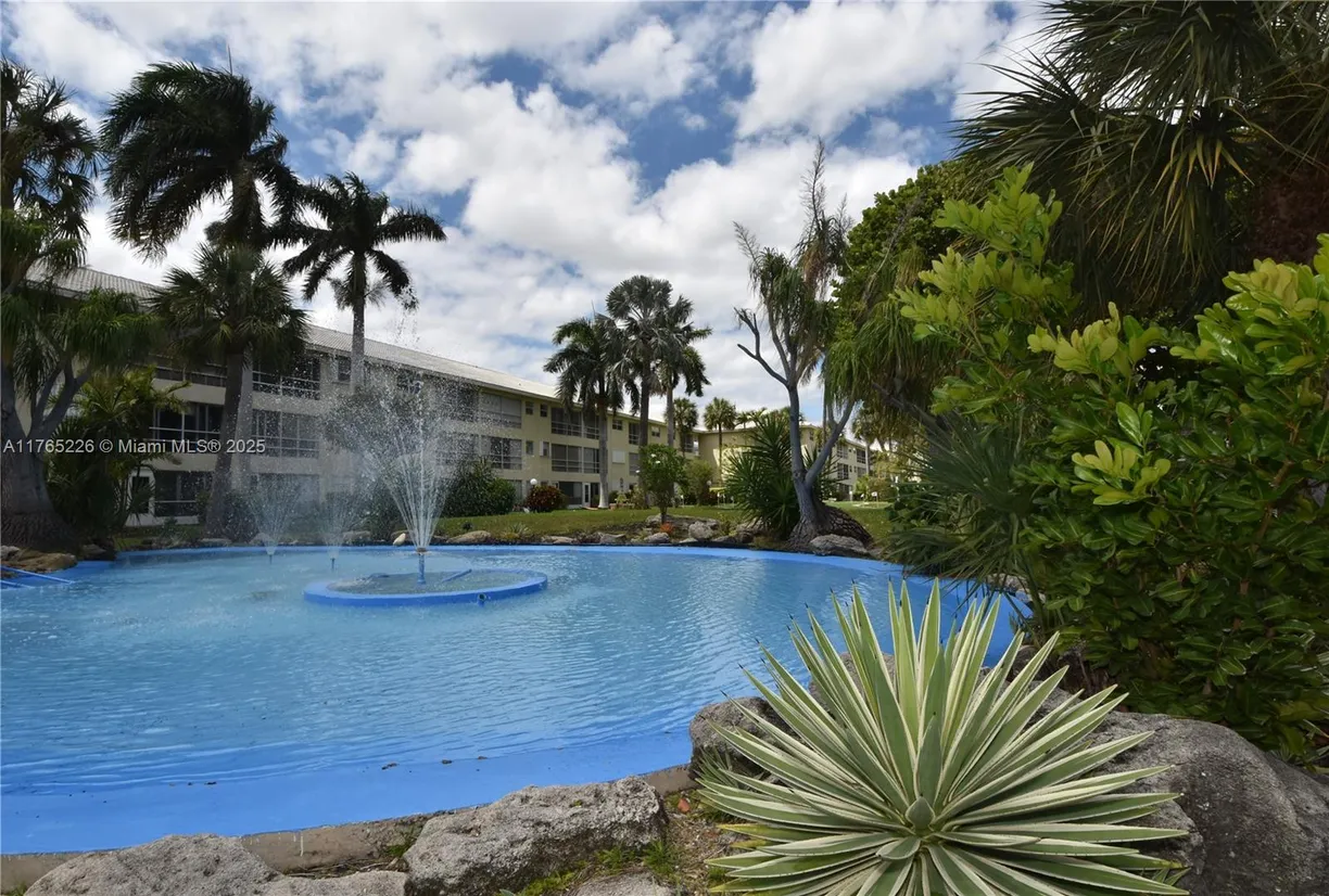 South Florida Real Estate | View 1951 NE 39th St, 260 | Listing