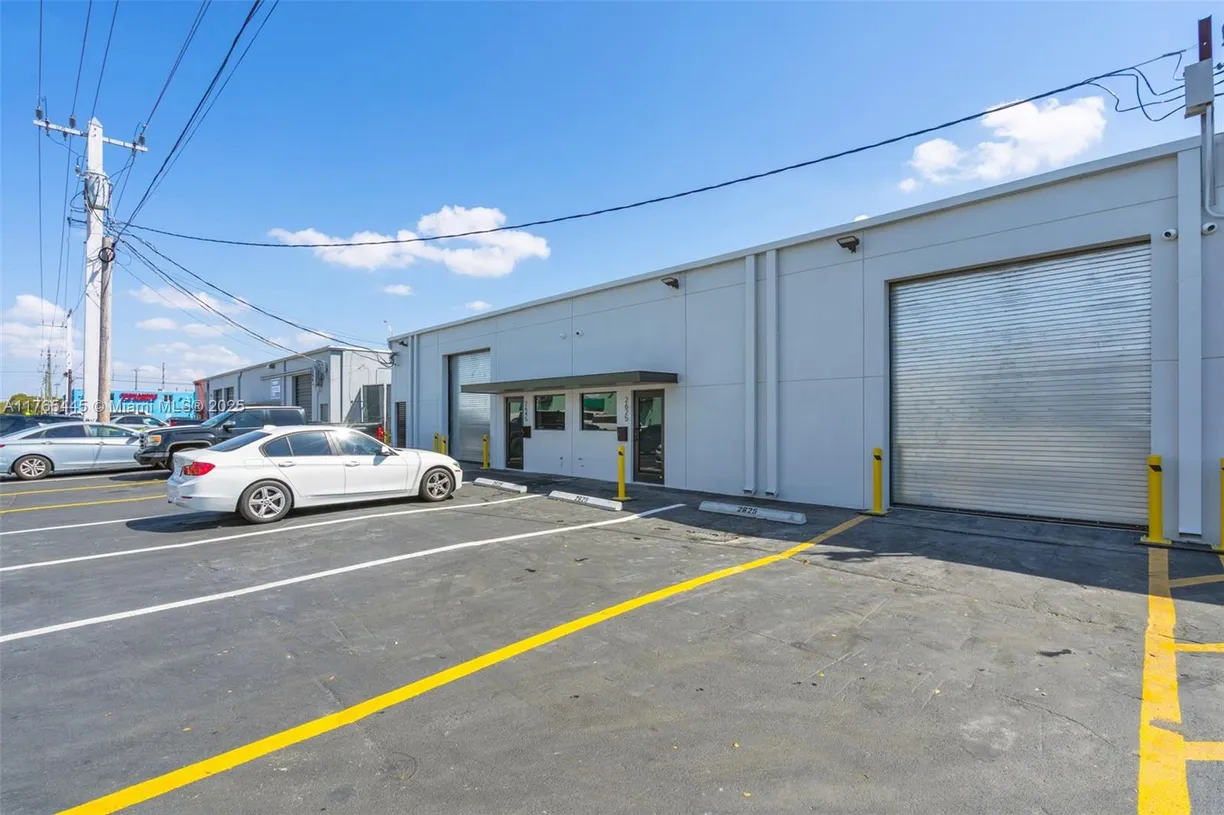 South Florida Real Estate | View 2605 W 6th Ave | Listing