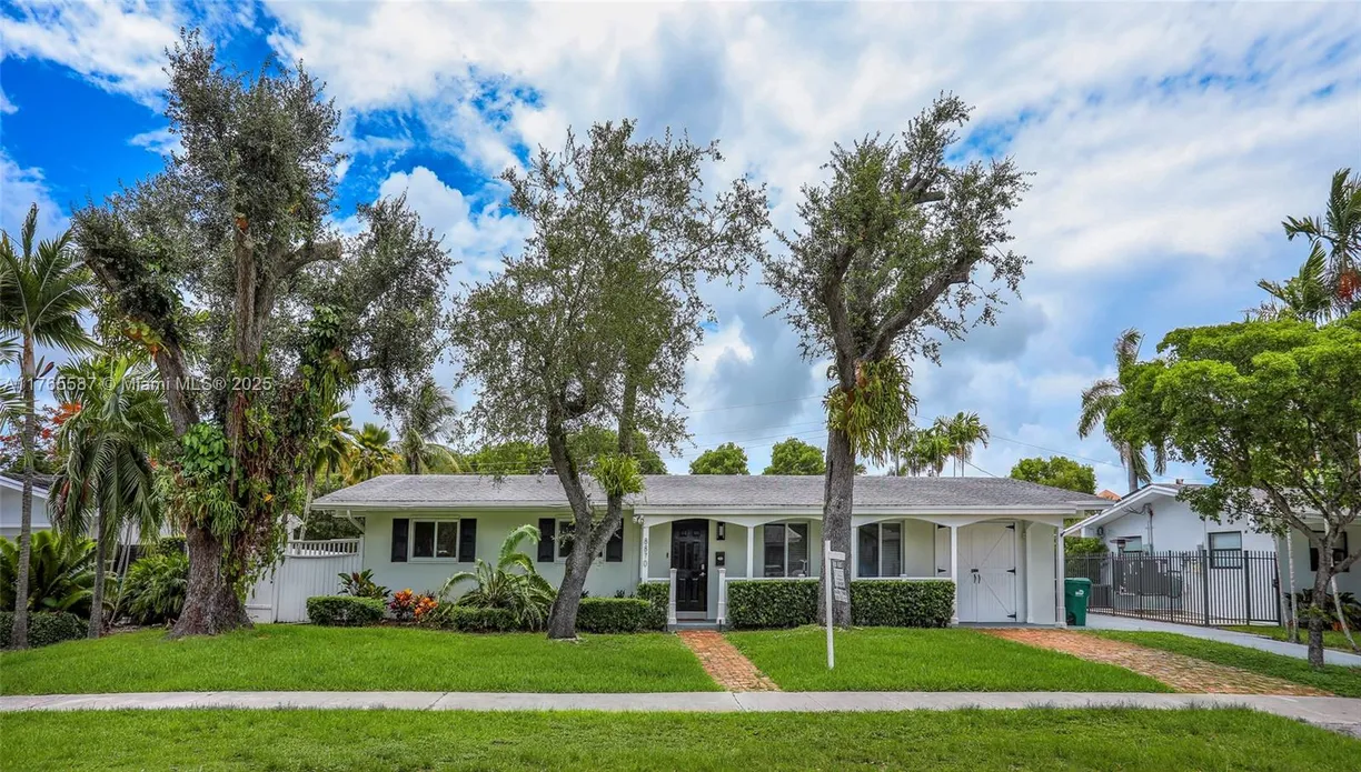 South Florida Real Estate | View 8870 SW 86th St | 4 Beds, 3 Baths