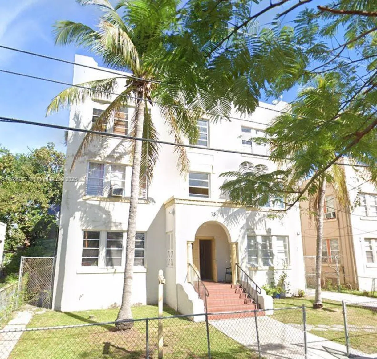 South Florida Real Estate | View 75 Glen Royal Pkwy, 3 | 1 Bath