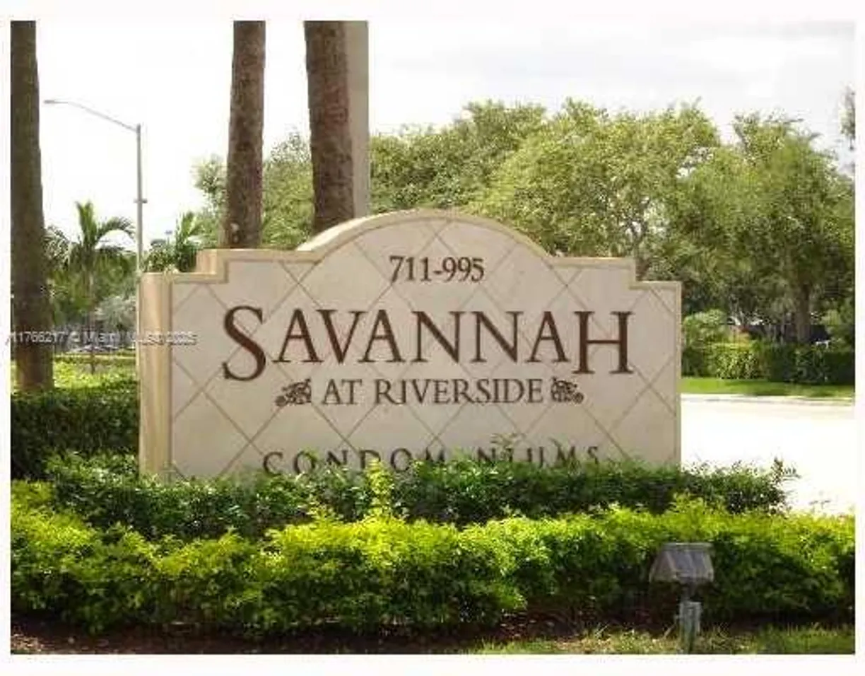 South Florida Real Estate | View 927 Riverside Dr, 314 | 1 Bed, 1 Bath