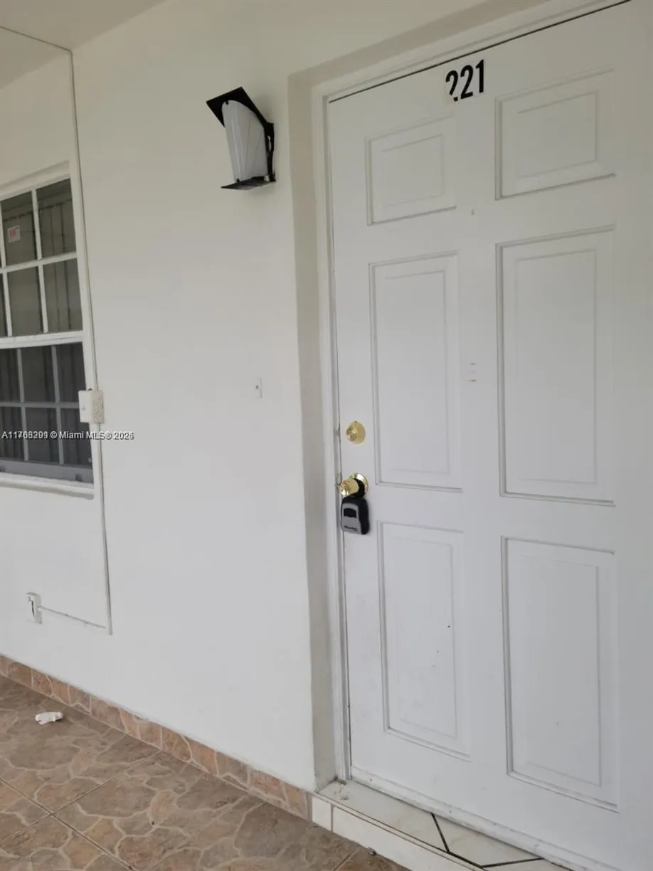 South Florida Real Estate | View 1430 NE 170th St, 221 | Listing