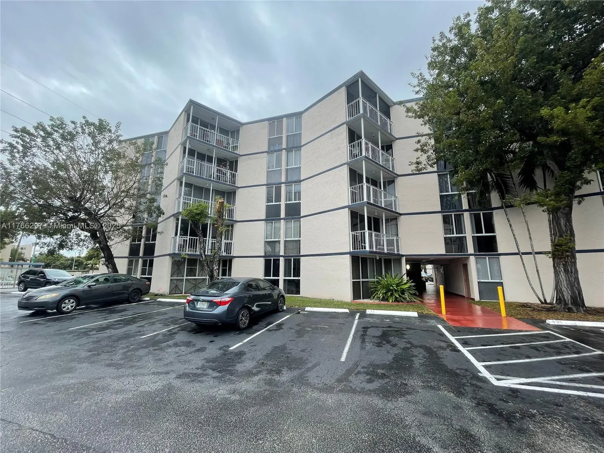 South Florida Real Estate | View 6995 NW 186th St, E308 | 2 Beds, 2 Baths