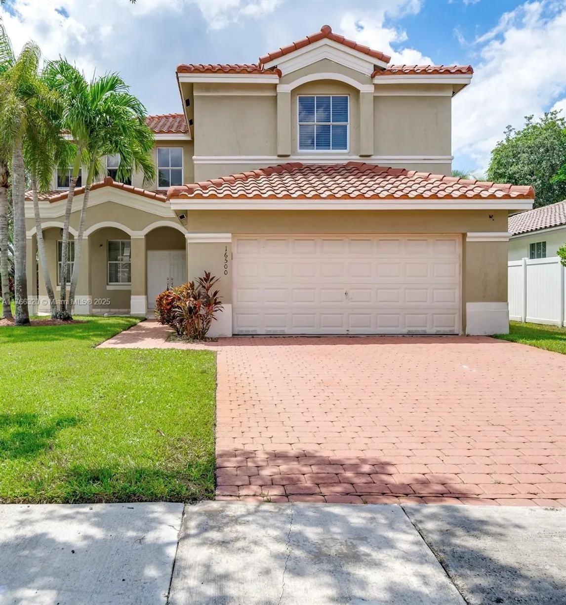 South Florida Real Estate | View 16500 SW 37th St, 16500 | 4 Beds, 3 Baths
