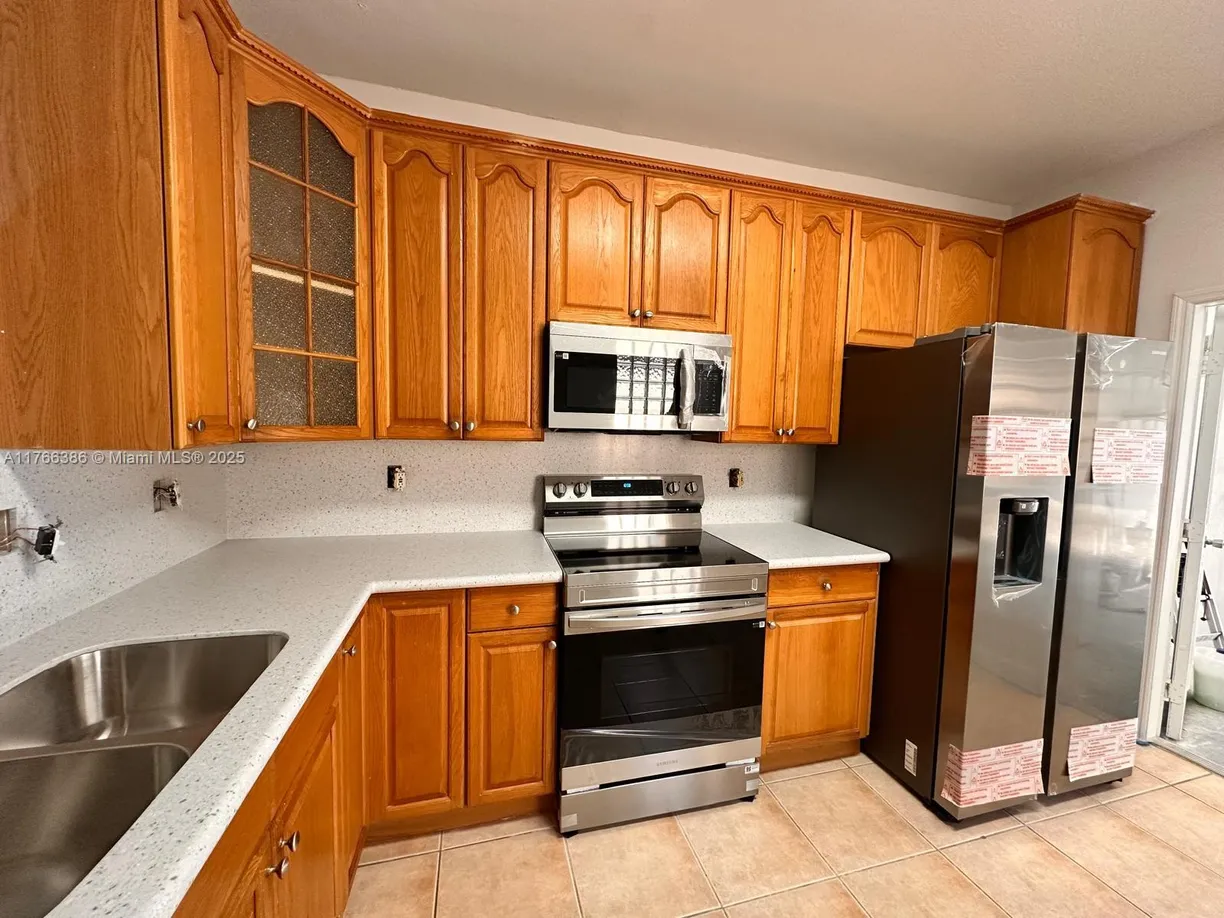South Florida Real Estate | View 2135 Madeira Dr, 2135 | 3 Beds, 2 Baths