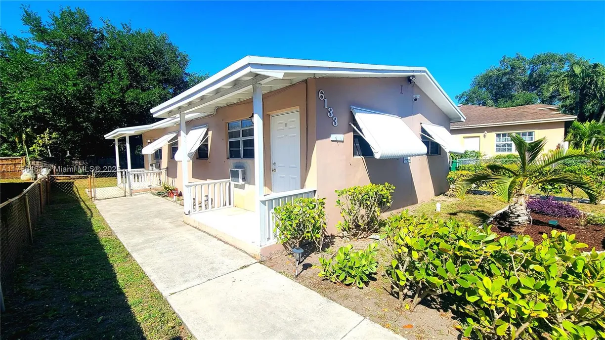South Florida Real Estate | View 6133 SW 34th St, 1 | Listing