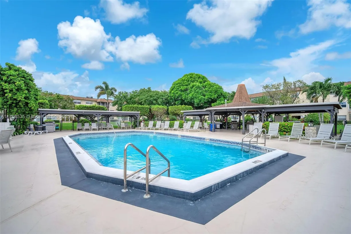 South Florida Real Estate | View 4701 NW 34th St, 401 | 2 Beds, 2 Baths