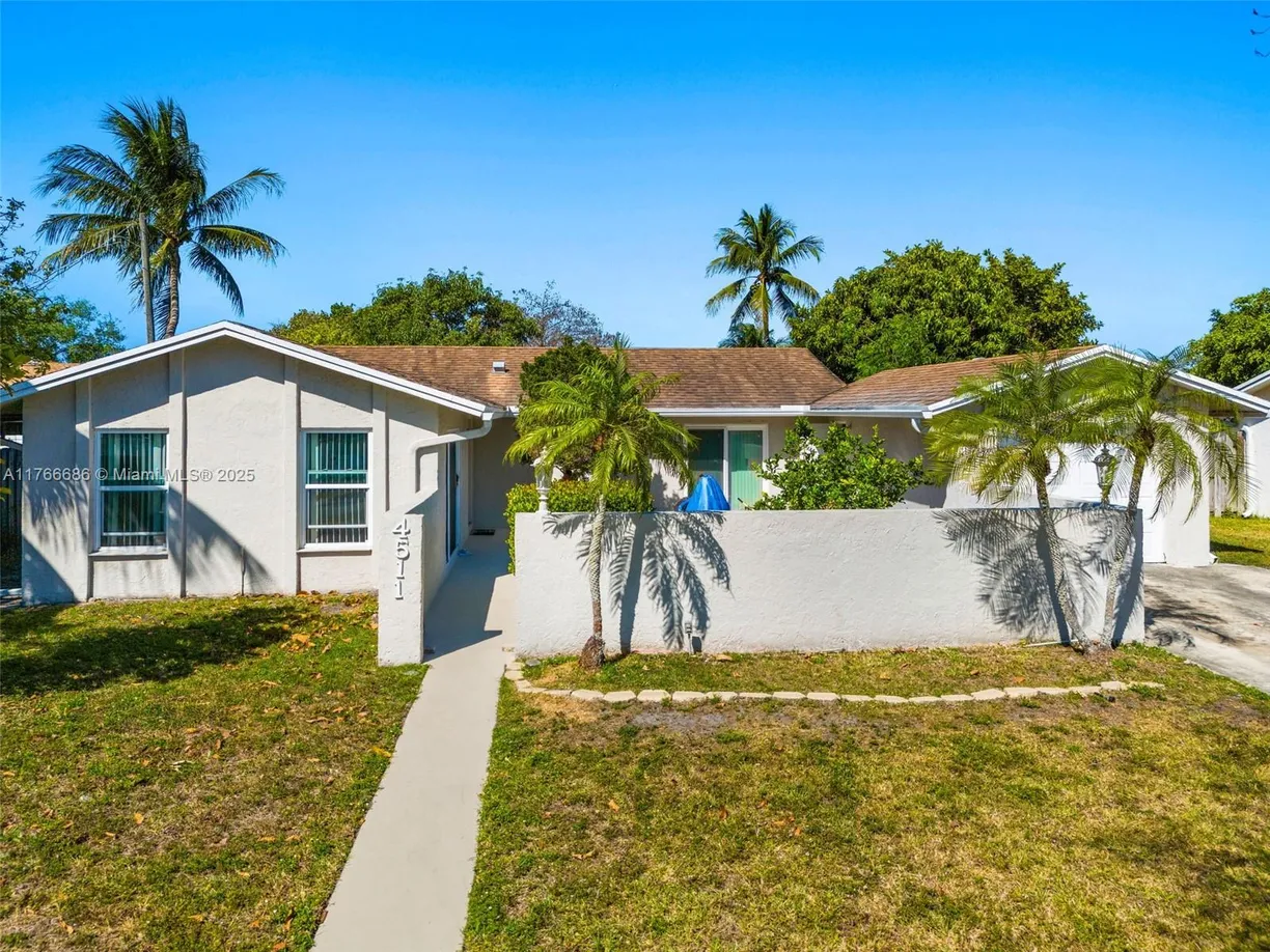 South Florida Real Estate | View 4511 NW 84th Ave | Listing