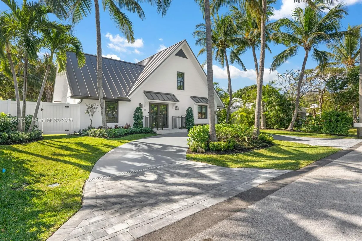 South Florida Real Estate | View 18 Hersey Dr | 3 Beds, 3 Baths